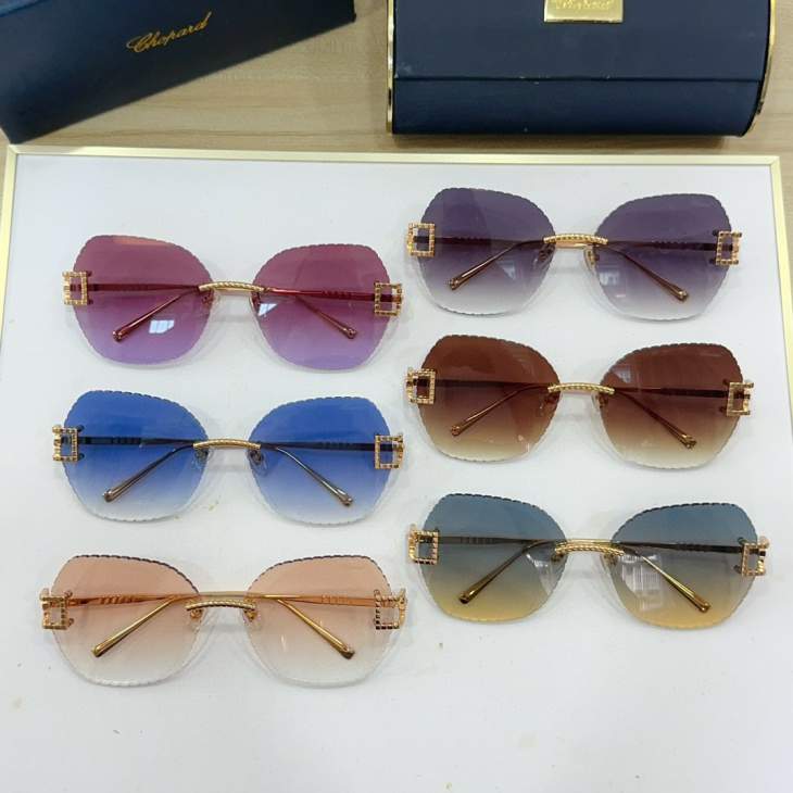 Picture of Chopard Sunglasses _SKUfw64173717fw